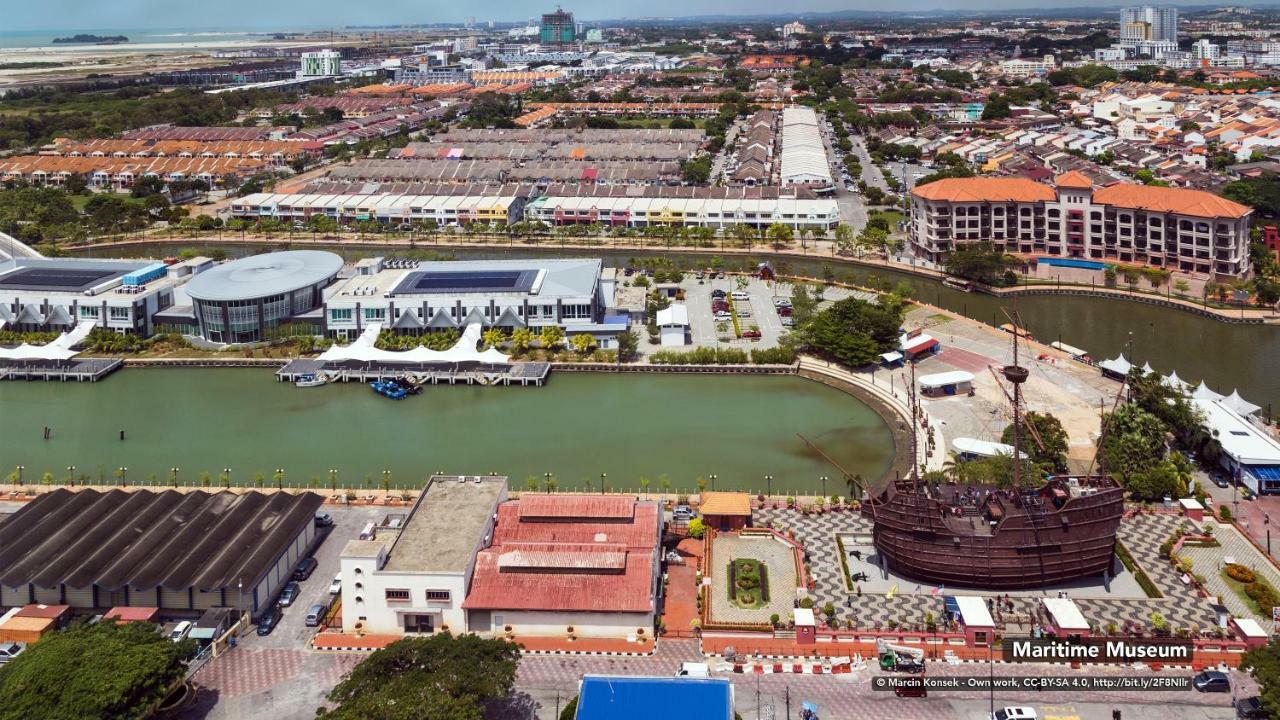 Hotel Weilia Malacca Екстер'єр фото