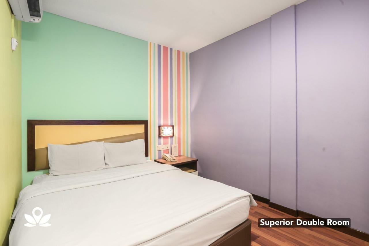 Hotel Weilia Malacca Екстер'єр фото