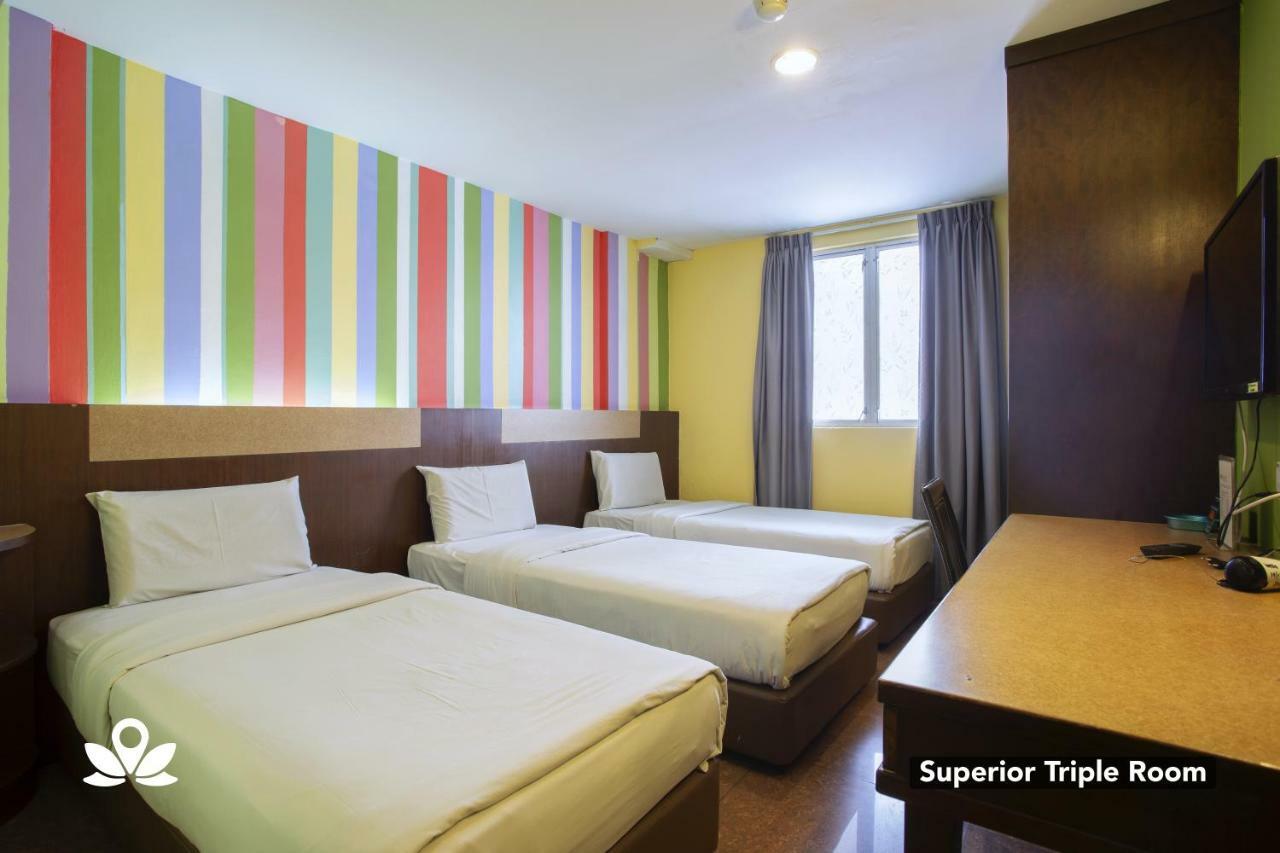 Hotel Weilia Malacca Екстер'єр фото