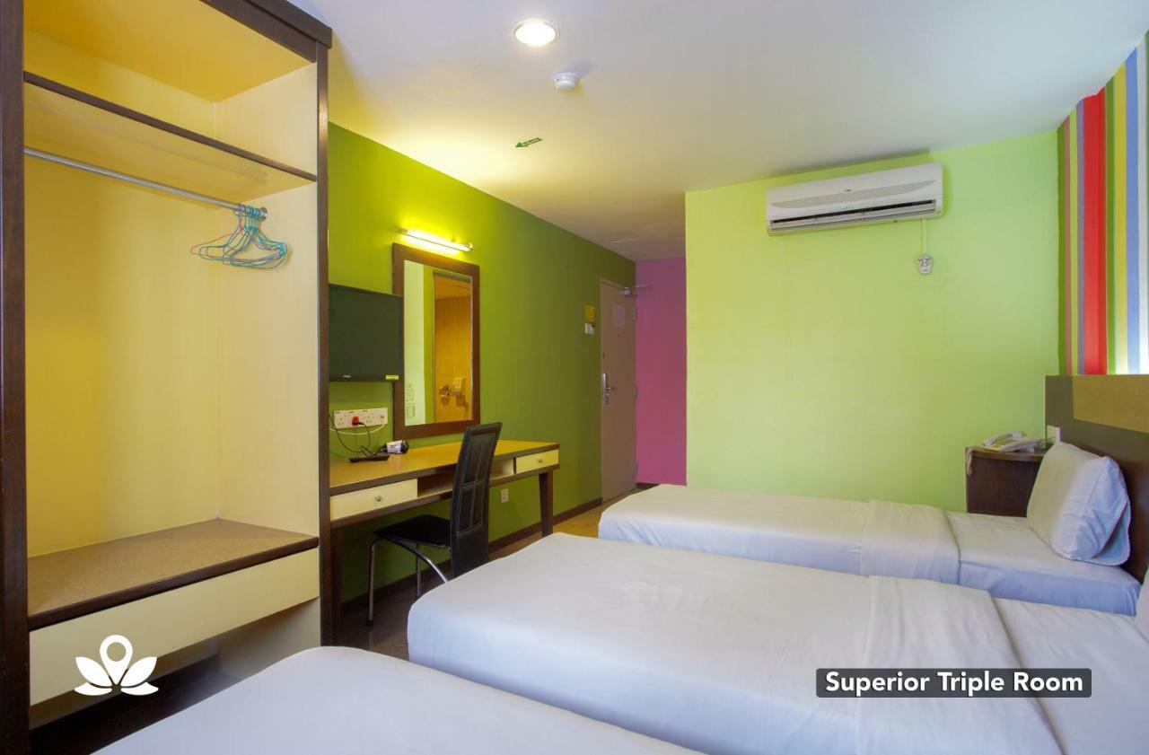 Hotel Weilia Malacca Екстер'єр фото
